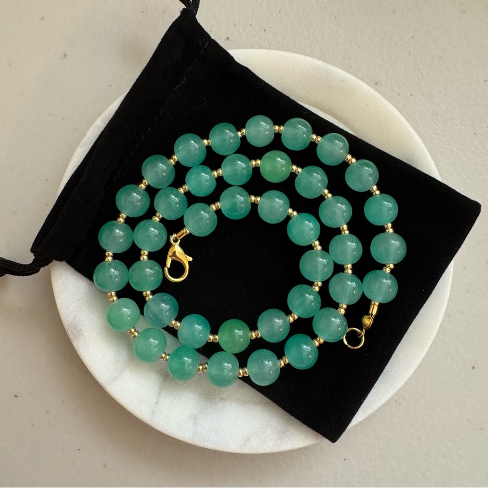 Aventurine Gemstone Handcrafted Beaded Necklace Size 16"